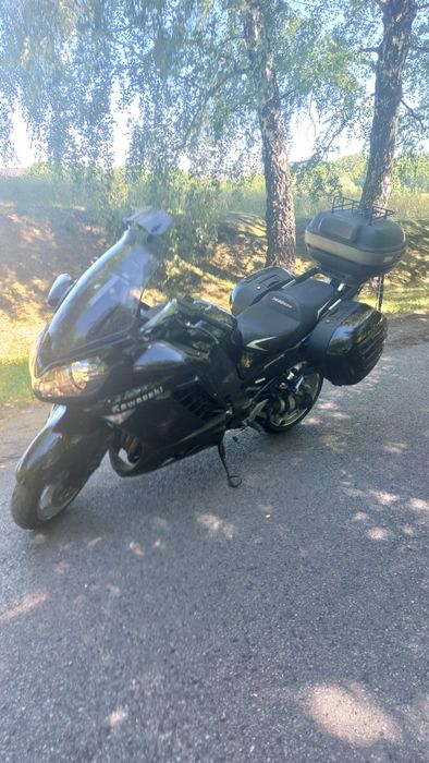 Kawasaki GTR 1400 rok prod. 2009