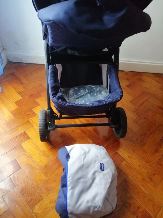 Carrinho de bebé chicco usado 4 vezes