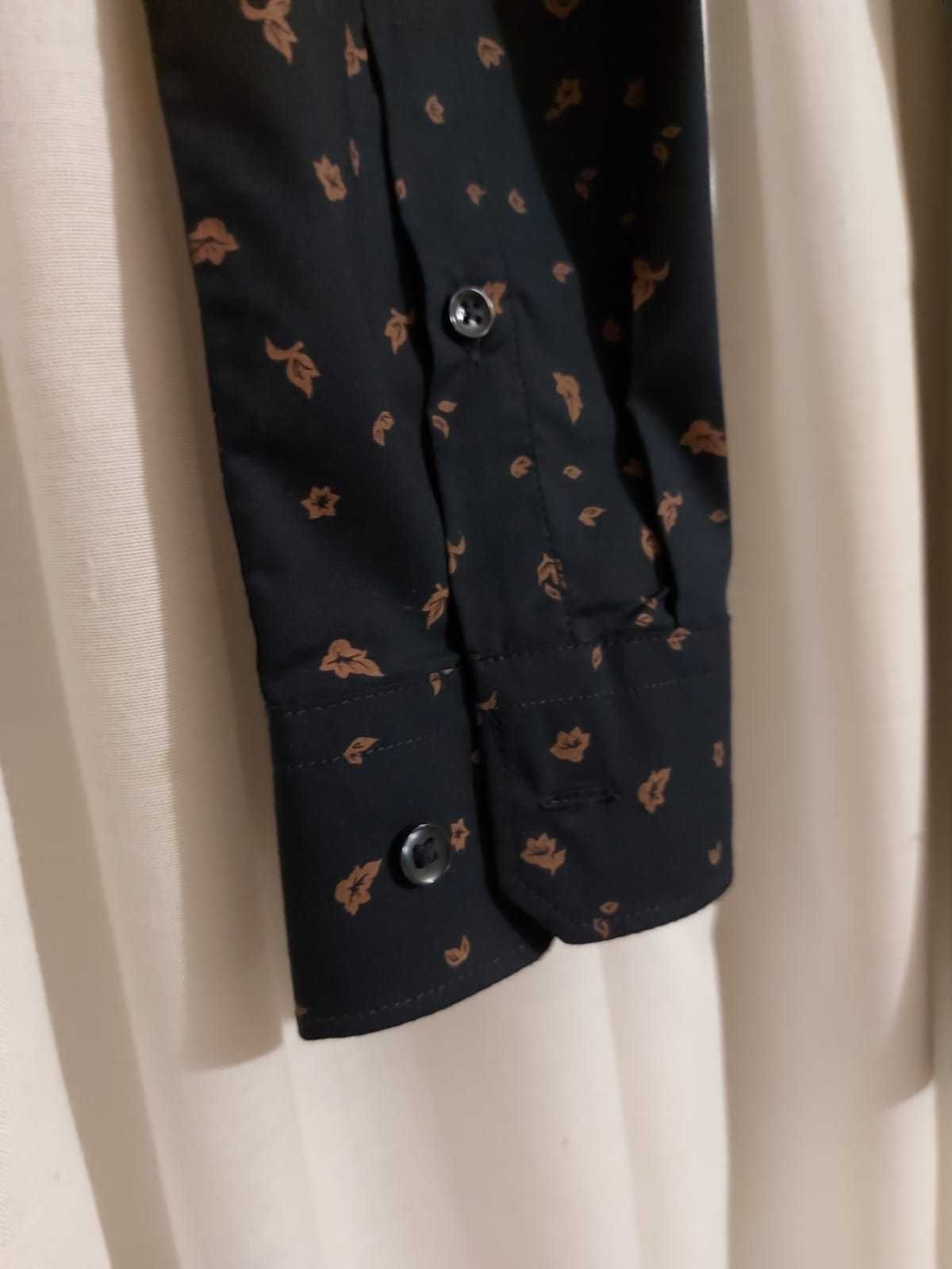 PORTES INCLUÍDOS - Camisa azul estampada H&M