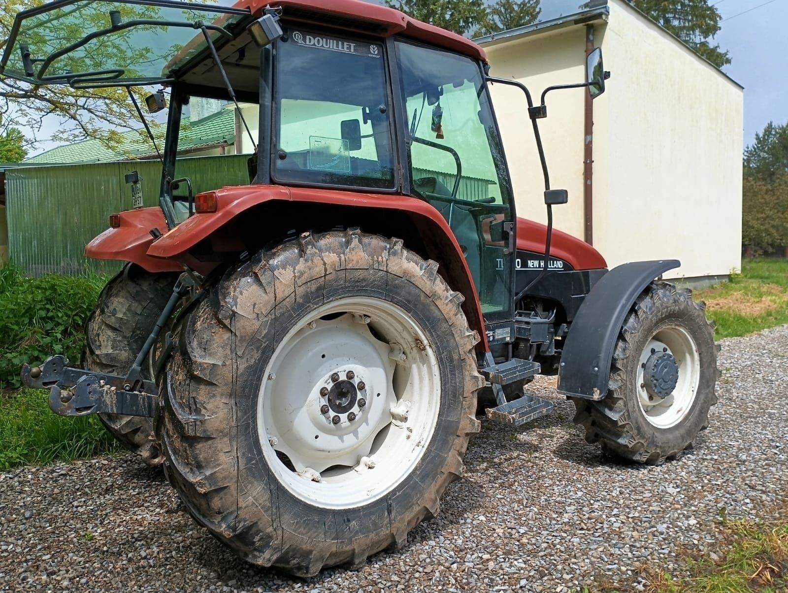 Ciągnik New Holland TL 100