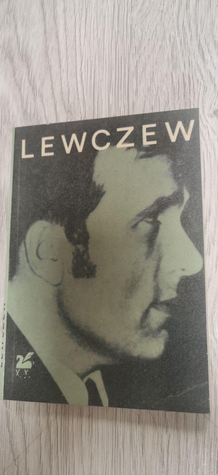 Poezje wybrane Lewczew