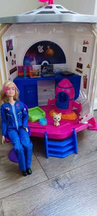 Lalka Barbie w Kosmosie