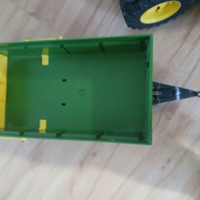 Traktor i przyczepa bruder