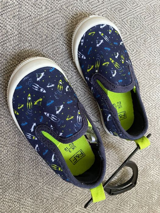 Кеди 19р h&h, черевики 18р chicco