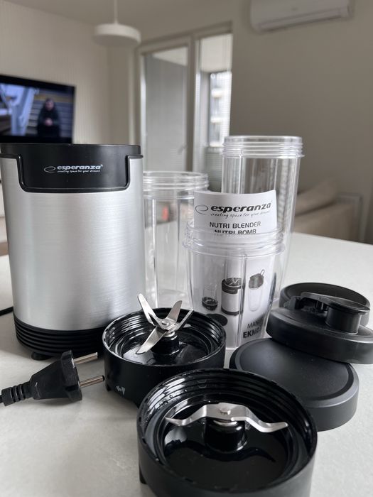 Blender kielichowy ESPERANZA Nutri Bombo EKM030