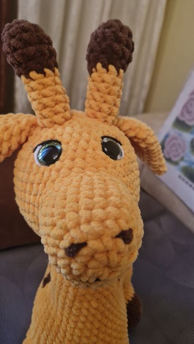 Великий в'язаний жираф ручної роботи, плюшева іграшка амігурумі