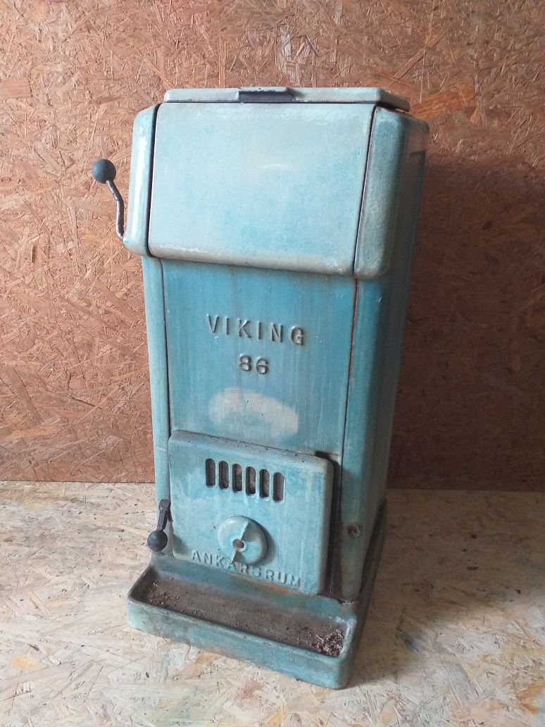 Zabytkowy piec Viking 86 koza Szwecja Sweden