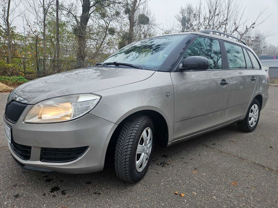 Skoda Fabia 1,2B 2011r kombi