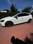 Volvo V40 R-Design pakiet