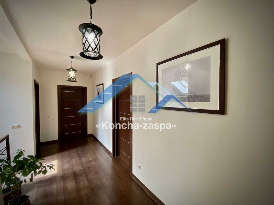 Дом в клубном КГ с бассейном. Козин. Конча Заспа