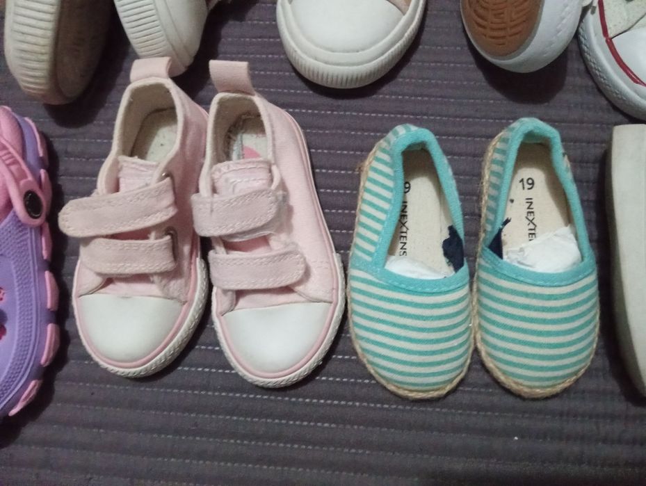 Tênis de criança desde o número .ate 26.