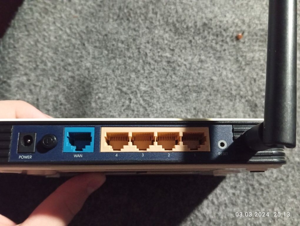 Продам TP-Link TL-WR743ND