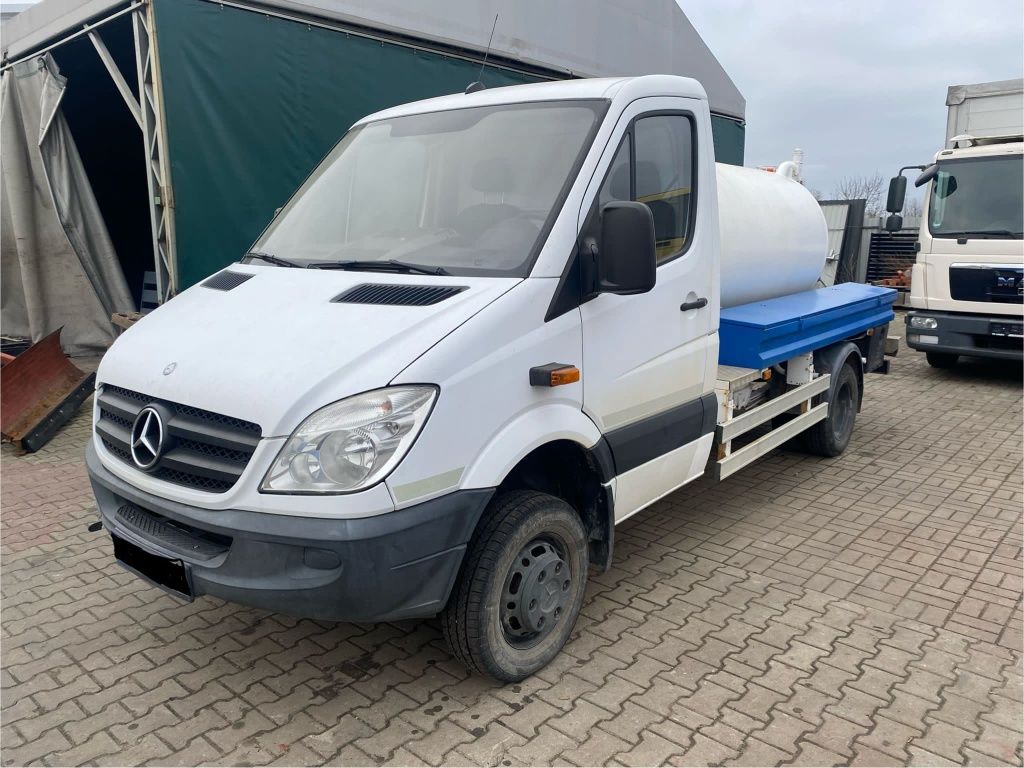 Mercedes Sprinter 519 / 4x4 / reduktor / 138.000km