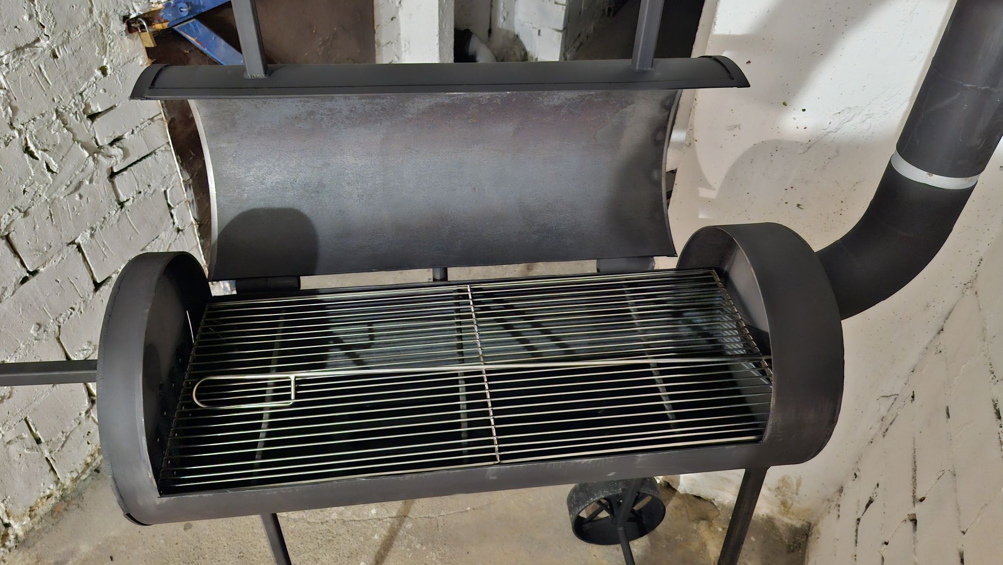 Grill ogrodowy samoróbka konkretny porządny gruba blacha ciężki