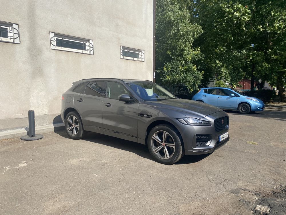 Продам Jaguar F-pace R-sport