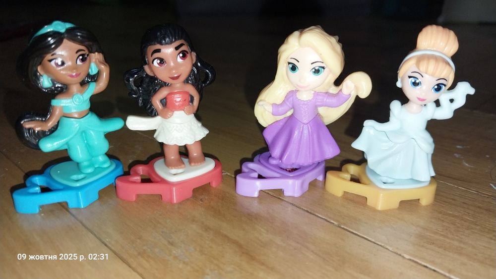 kinder joy stranger things , mario / дивні дива, маріо, принцеси