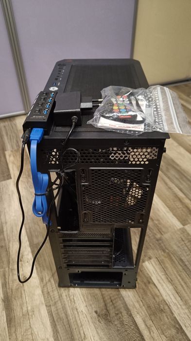 Obudowa PC Midi Tower