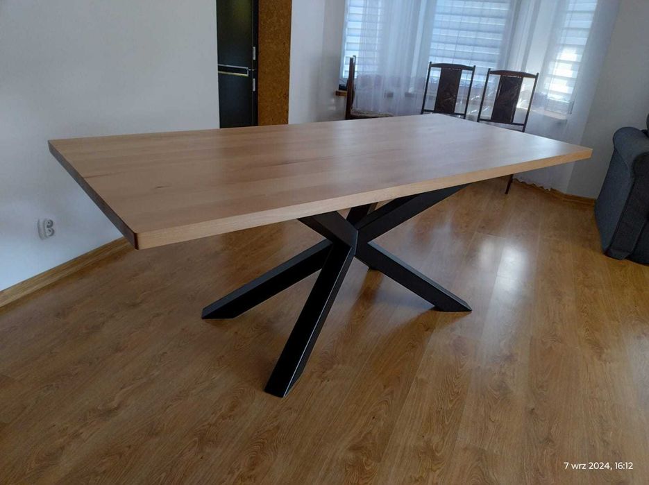 Stół drewniany, dębowy na wymiar, według projektu klienta