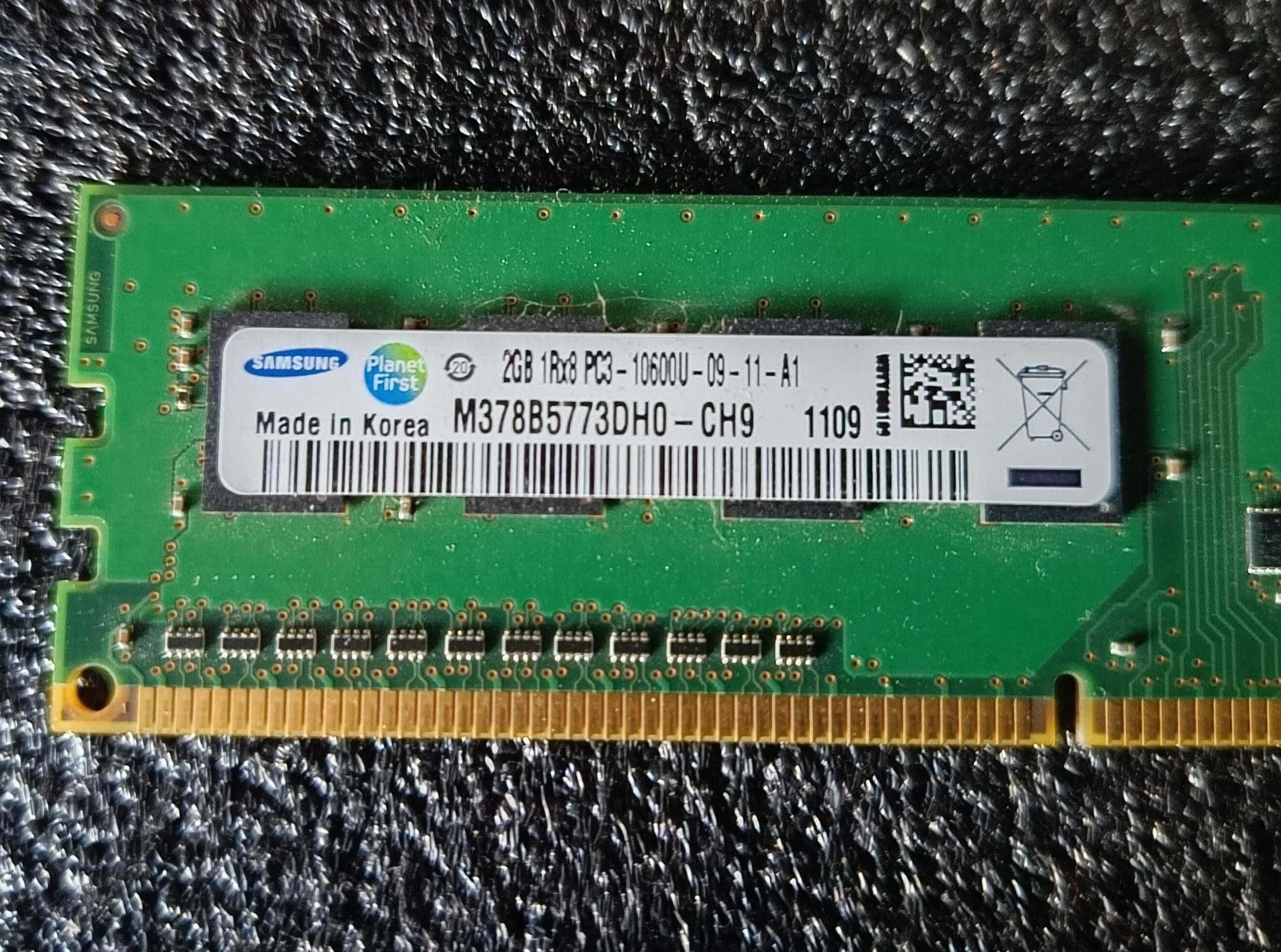 Оперативна пам'ять DDR3 2Gb