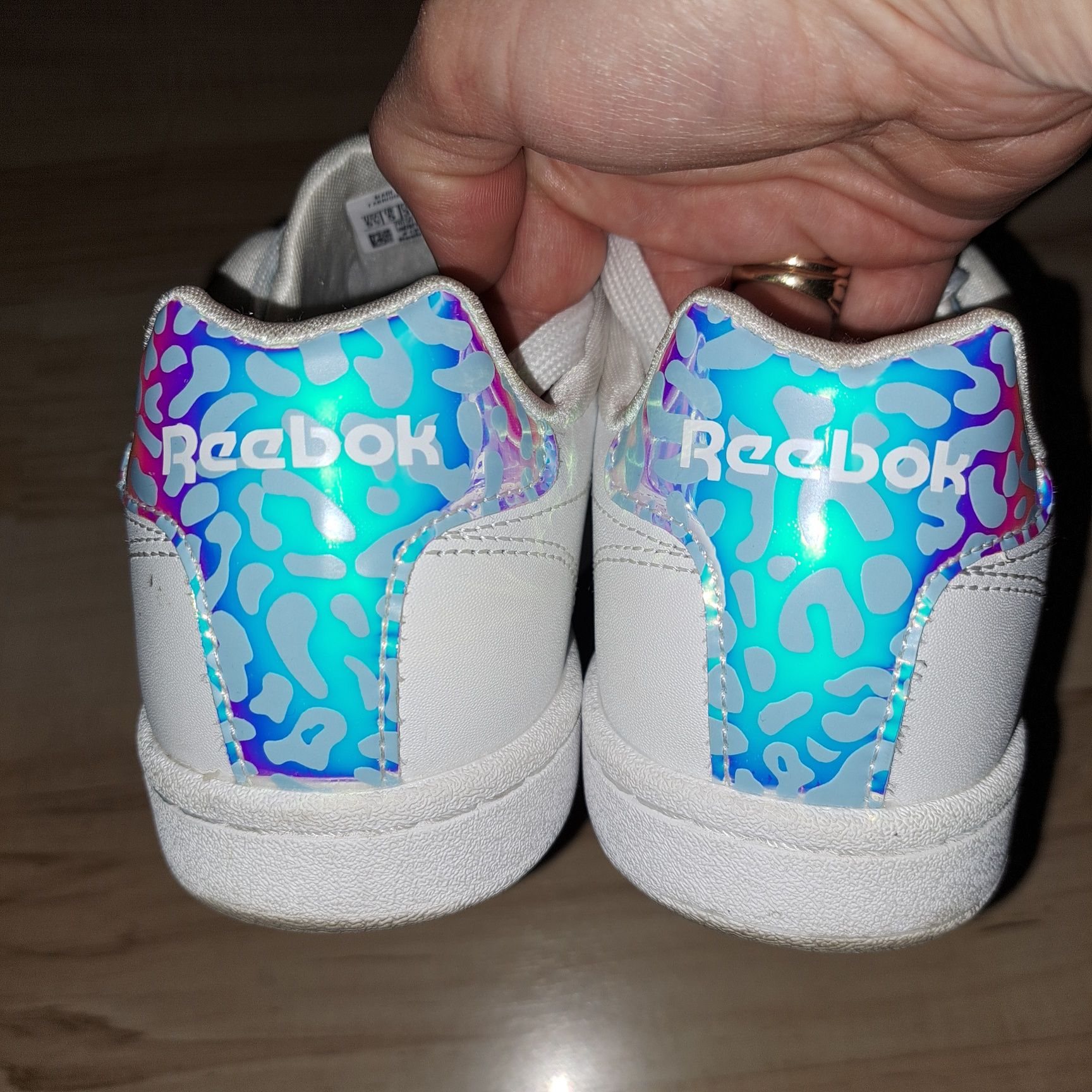 Buty reebok 37,5 efekt holo