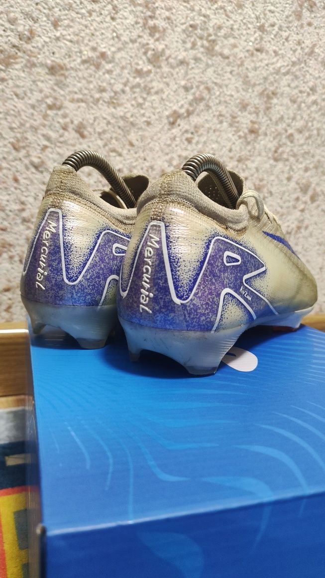 Копочки (бутси) професіональні  Nike Air Zoom Mercurial Vapor 16 Elite