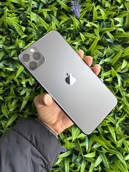 Apple iPhone 11 Pro Max 256GB Cinzento Sideral - Loja Ovar