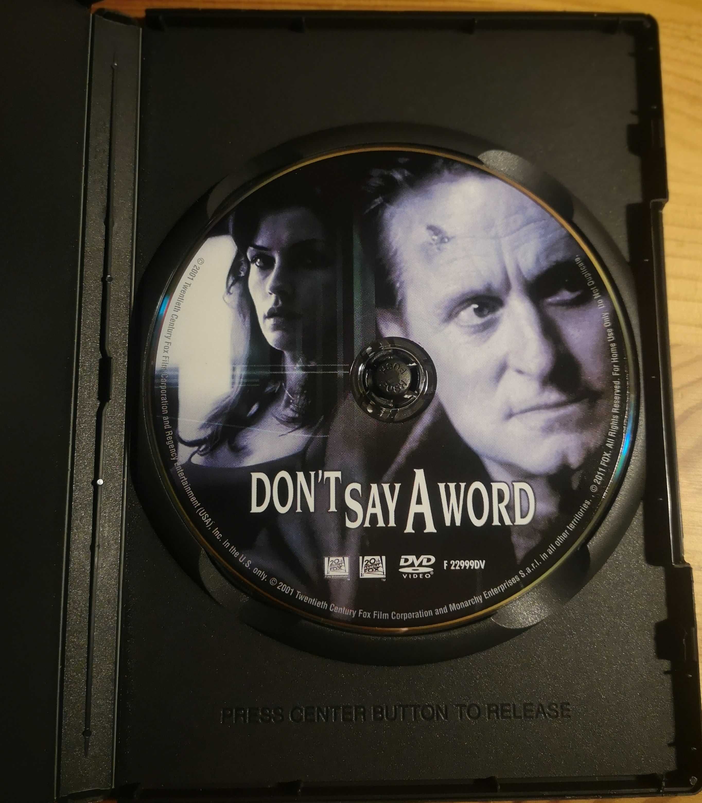 DVD "Nem Uma Palavra"