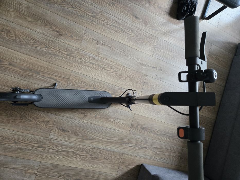 Hulajnoga elektryczna xiaomi Mi electric scooter