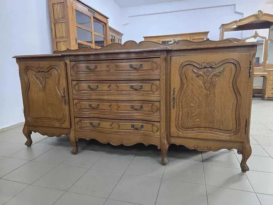 Witryna i komoda w stylu Ludwikowskim. Transport cały kraj.