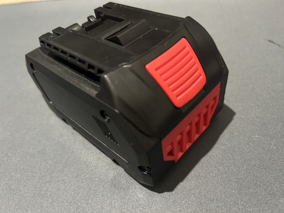 Акумулятор 18V Bosch 10Ah BAT618