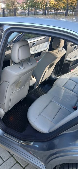 Mersedes Avangard e350