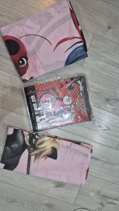 Posciel 135×200  pizamki muraculous biedronka i czarny kot 122/128