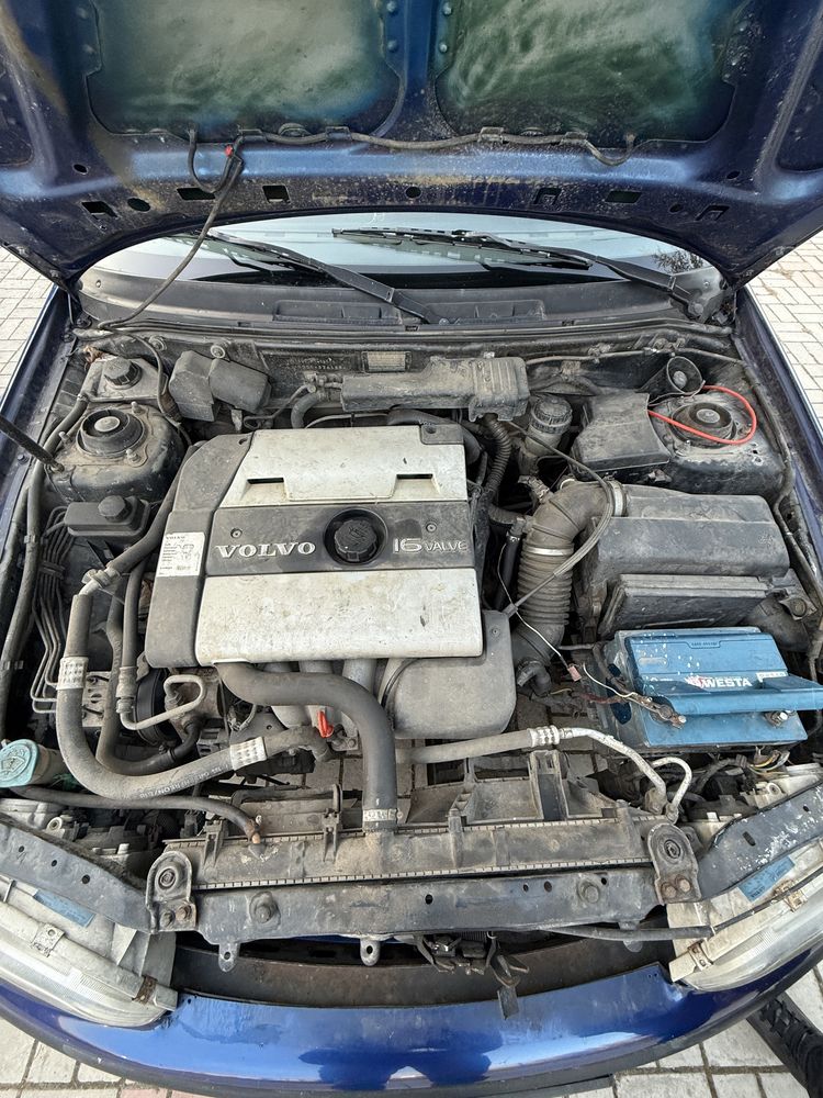 Volvo S40 2.0 бенз
