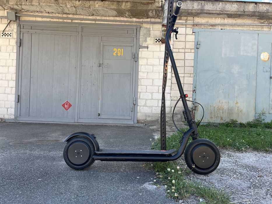 Електросамокат maxxter