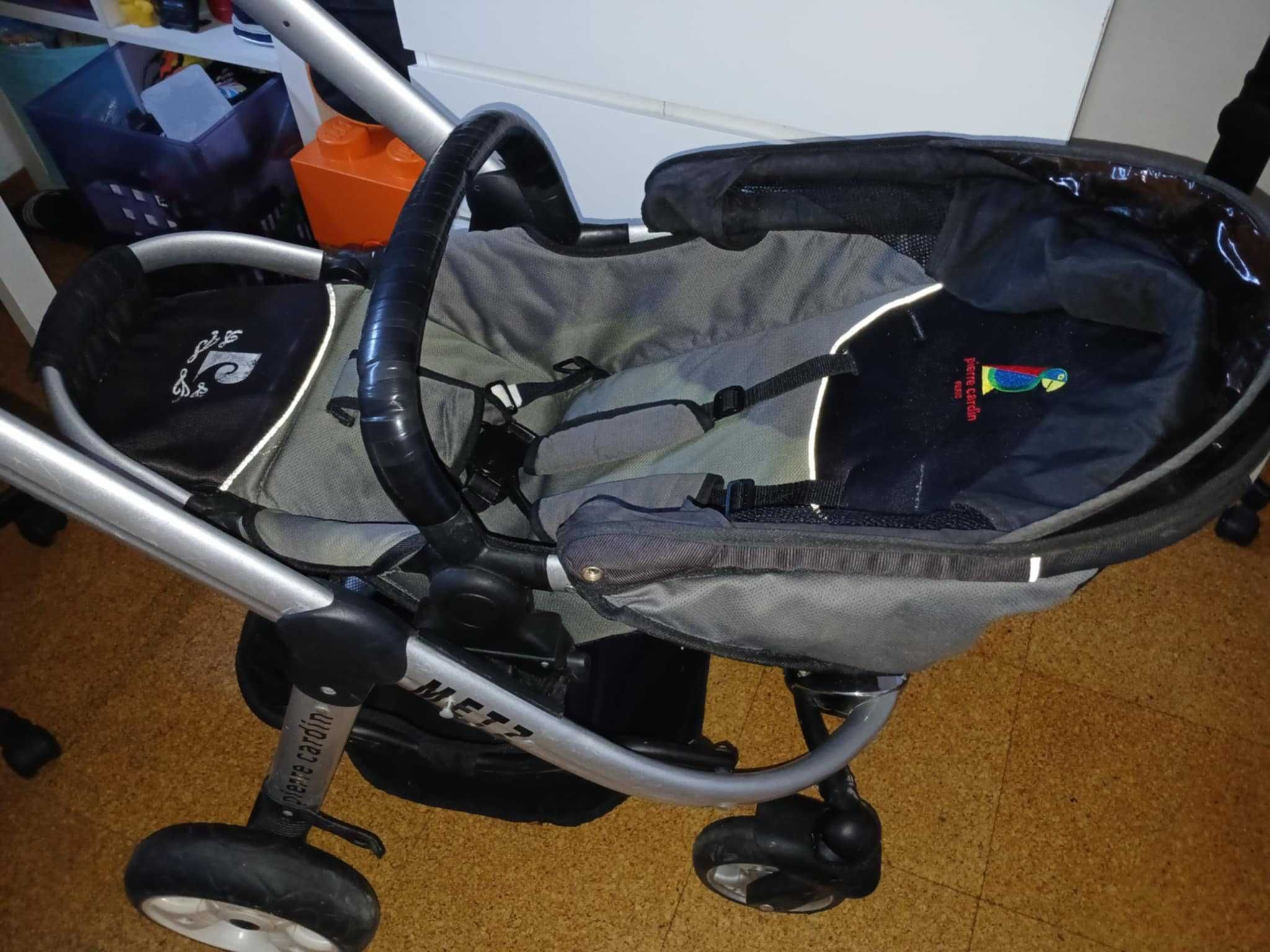 Carrinho Metz  da Pierre Cardin