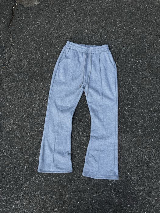 кльош спортивні штани/flared sweatpants
