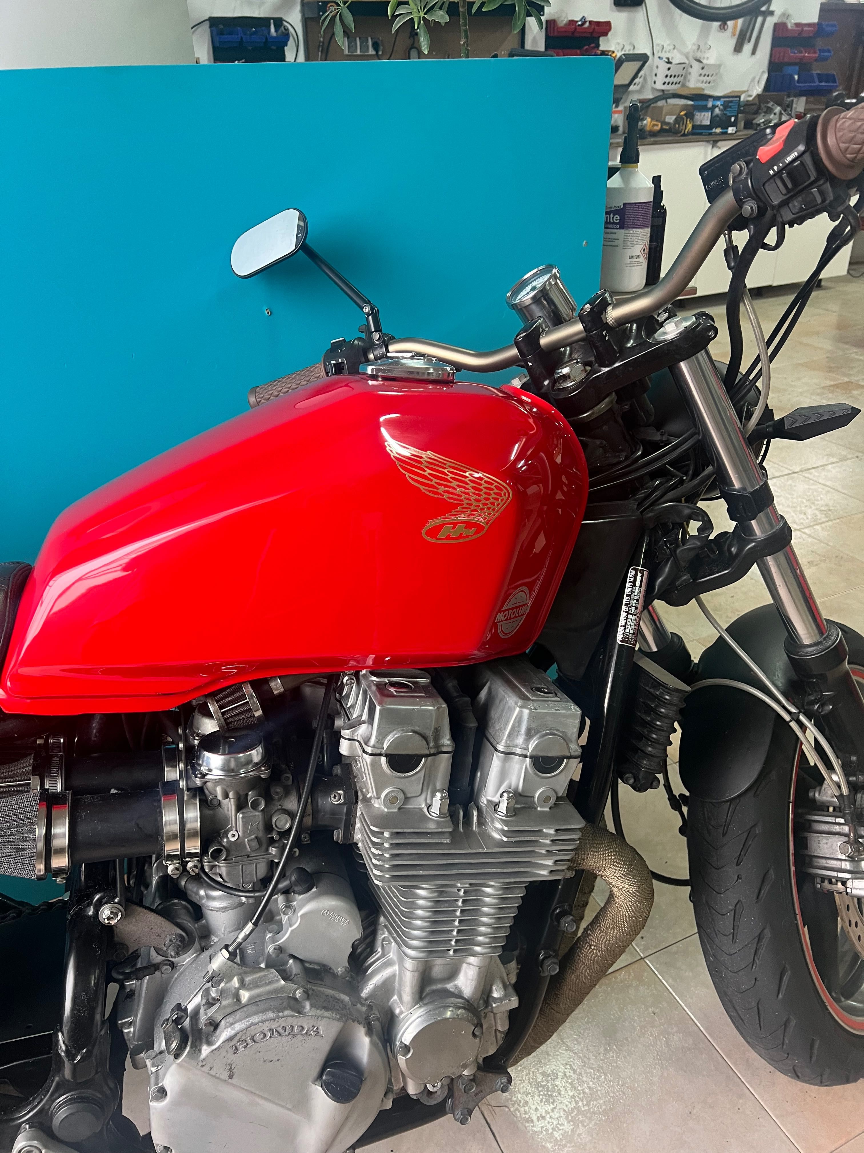 Honda CB750 Café Racer Custom