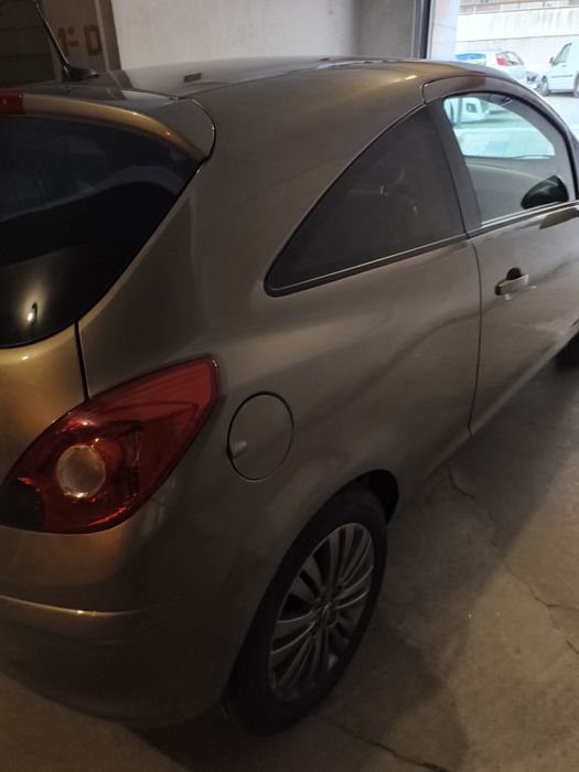 Opel corsa D 1.2 gasolina 3 portas de 2014