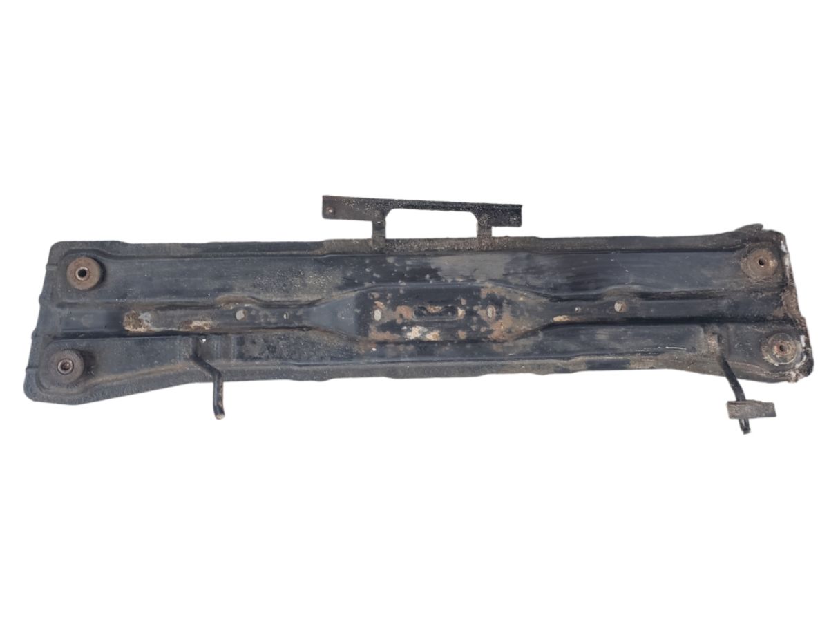 Балка траверса КПП Suzuki Grand Vitara 2005-2015 1173065J00 разборка