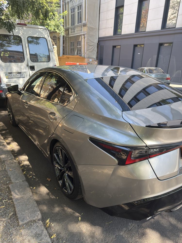 Сдаю в аренду Lexus IS 350 F Sport
