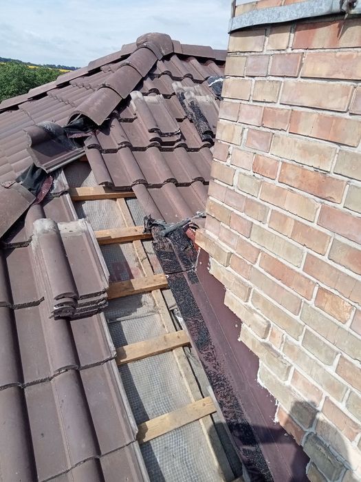 Герметизація, утеплення вікон Балкона та Лоджії. Гідроізоляція козирка