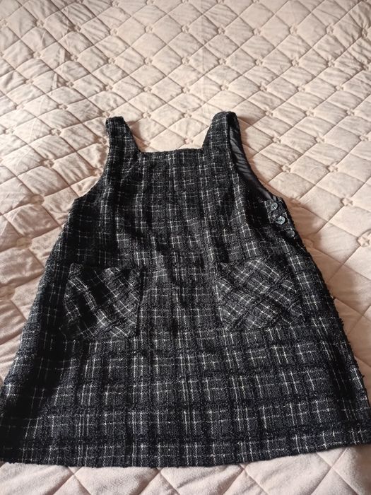 Продається твідовий сарафан.