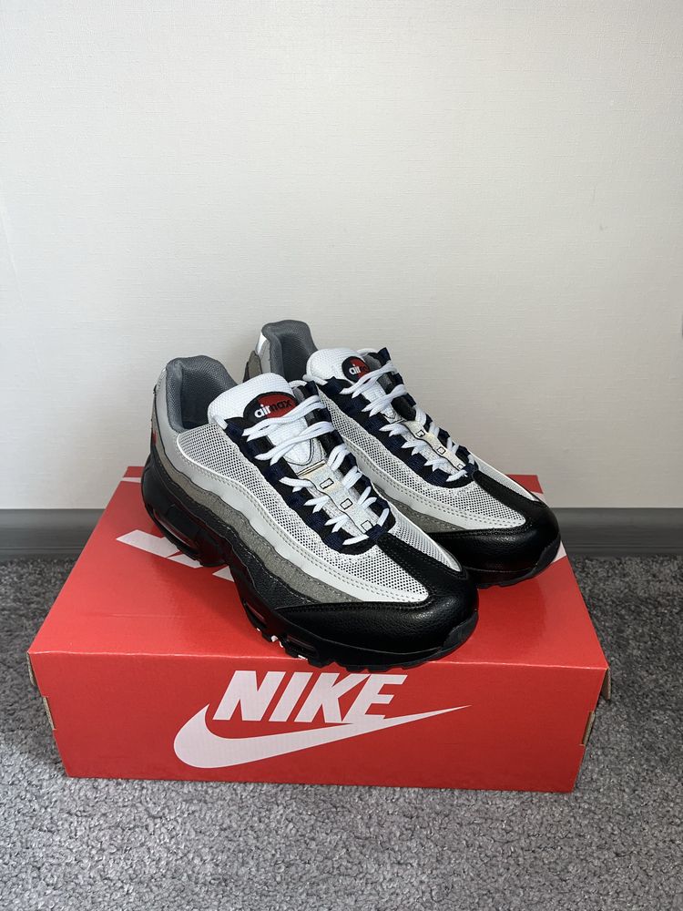 Кросівки Nike Air Max 95 TT Track Red Smoke Grey р 40,41,42,43,44
