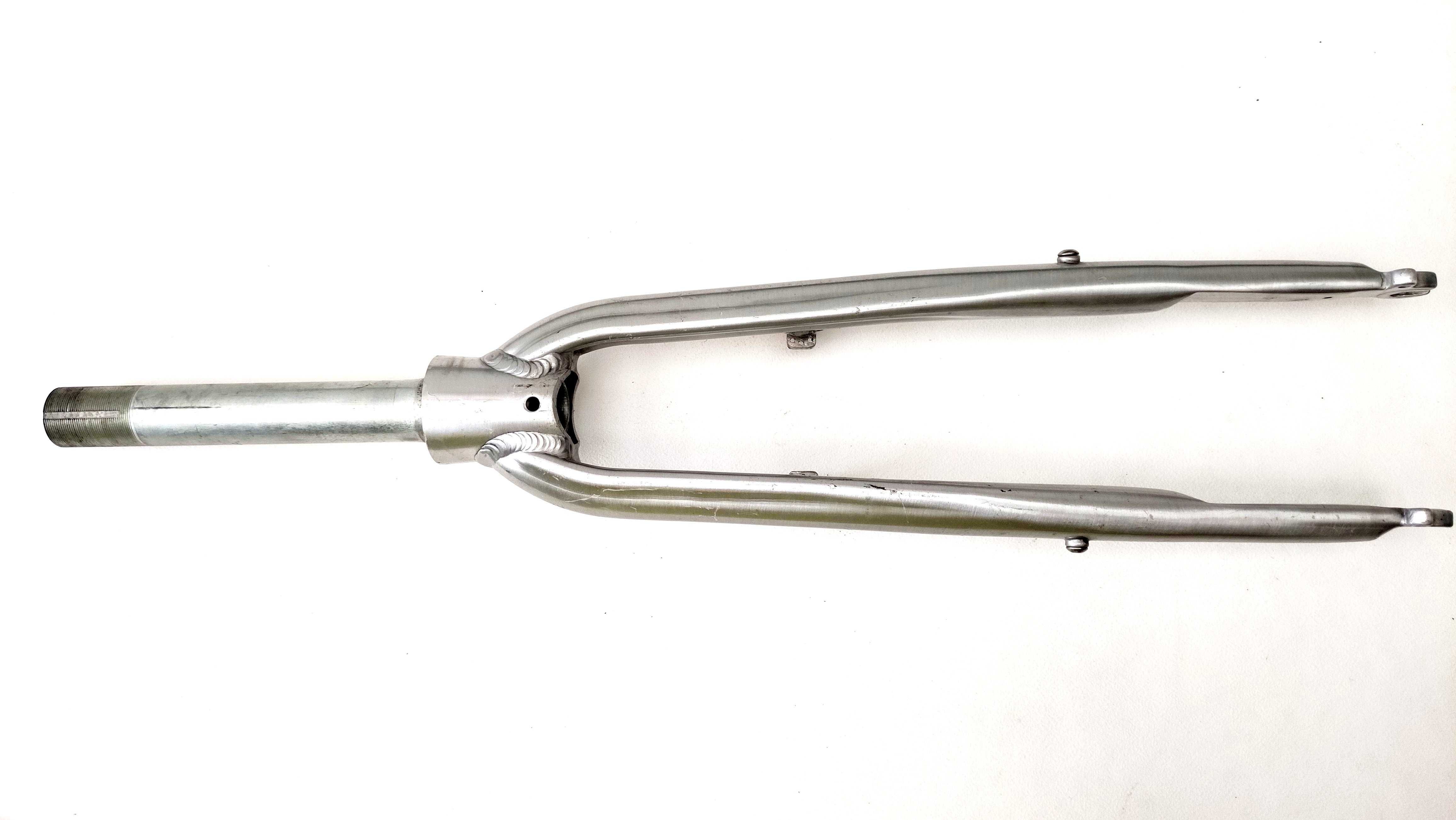 Solidny Widelec rowerowy PULO Blade Alu 28'' 1 i 1/8'' Trekking nr 262