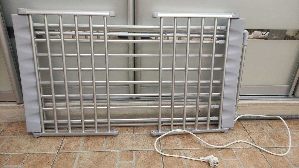 Електрична складна сушарка для білизни Rainberg