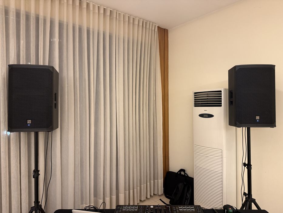 Vendo colunas Eletcro voice EKX