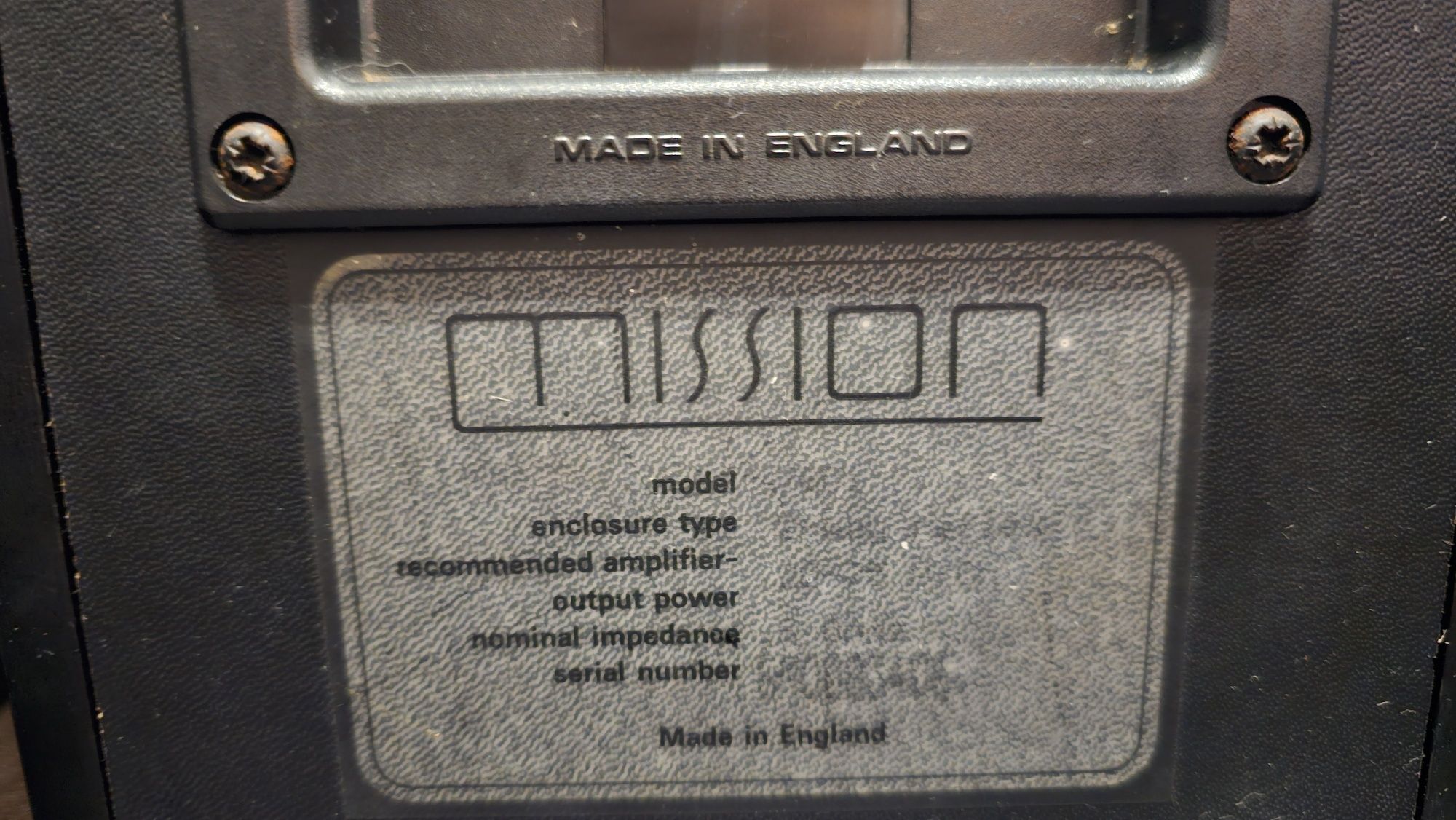 Colunas de som Mission 760 England