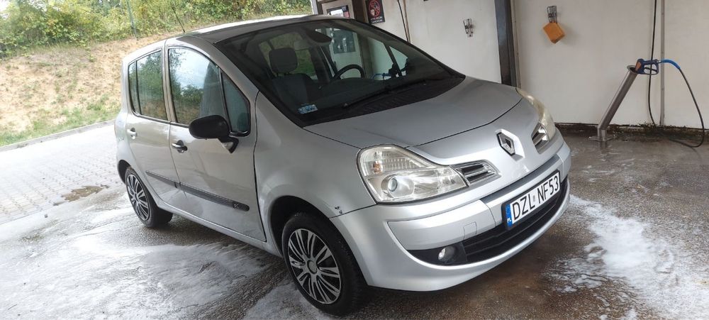 Witam mam do zaoferowania pieknego RENAULT MODUS