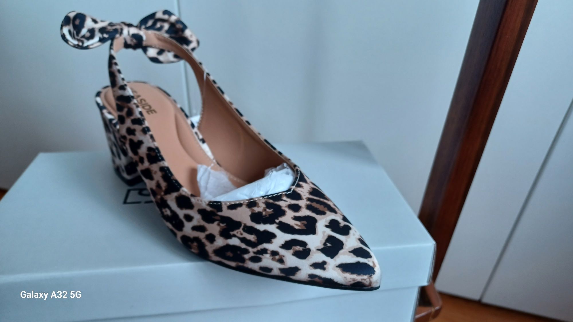 Sapatos Seaside novos