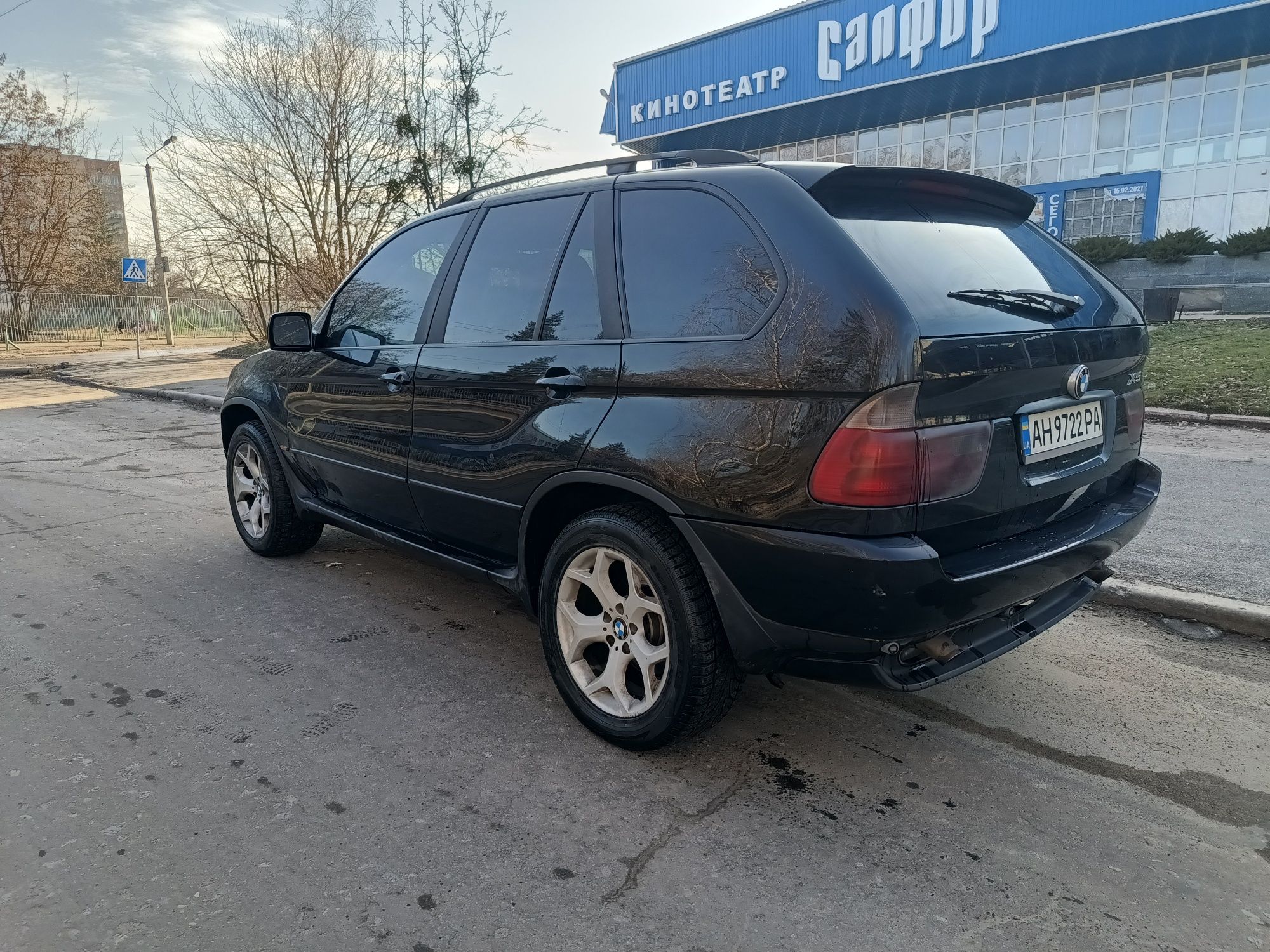 BMW             X5